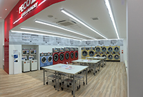 写真：御薗宇店コインランドリー
