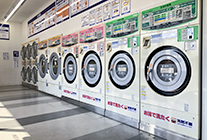 写真：宮原店コインランドリー